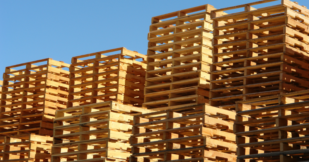 What Are the Key Differences Between Grade A and Grade B Pallets?