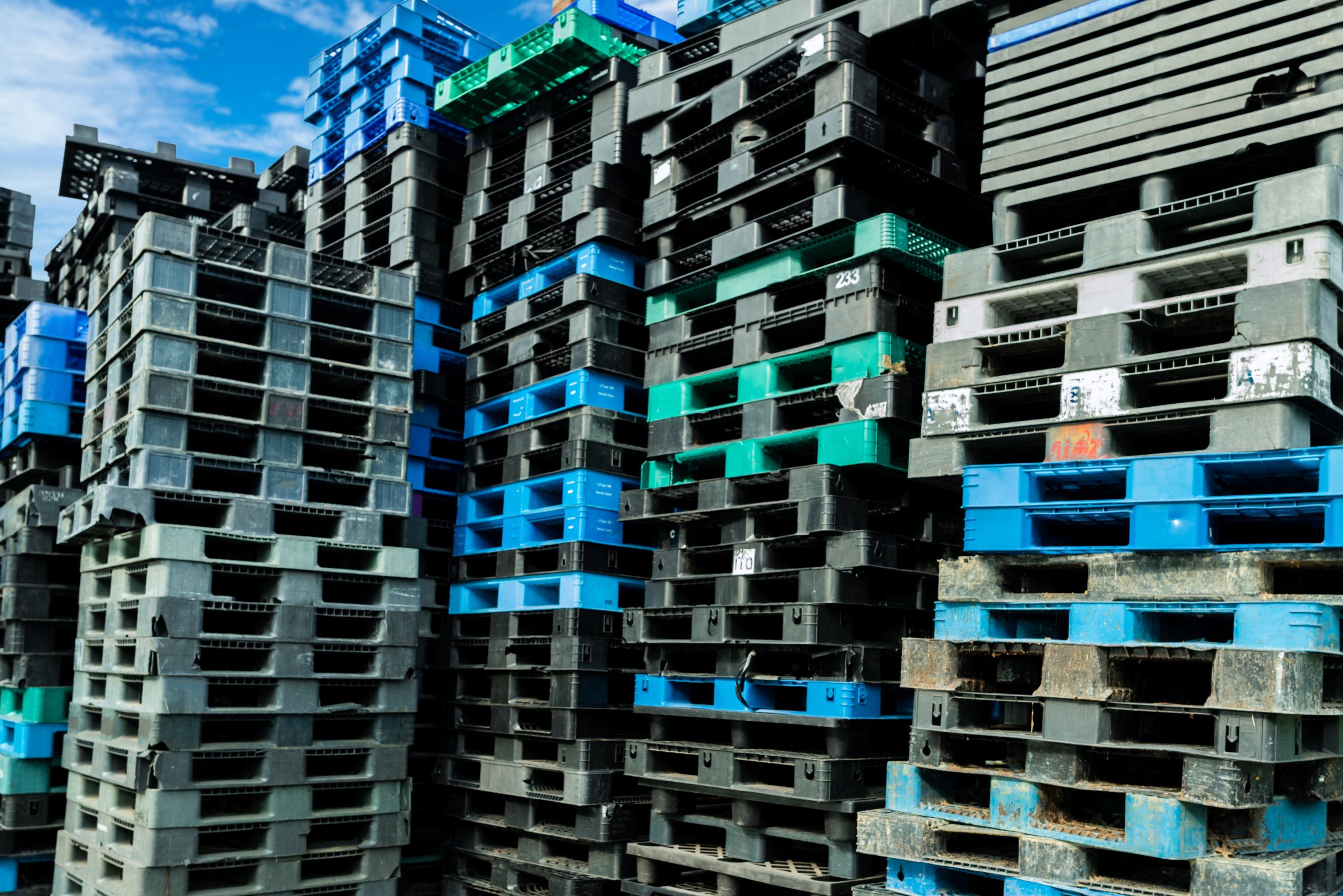 plastic pallets